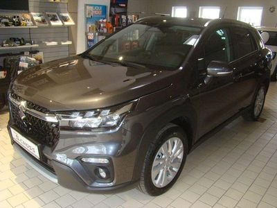 Neu Suzuki SX4 S-Cross 110 PS (80 kW) 2025 Grau SUV