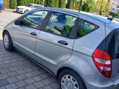 Grau Gebraucht 2008 Mercedes A150 Van / Kleinbus | 1.600 € (Guter Preis)
