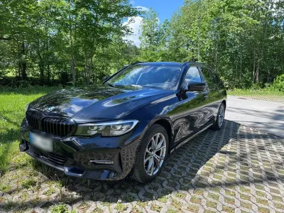 Gebraucht BMW 320 Shadowline 190 PS (139 kW) 2021 Schwarz Kombi