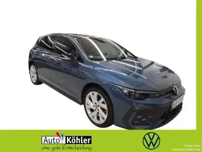 Usata VW Golf VIII GTE 272 CV (200 kW) 2025 Blu Berlina