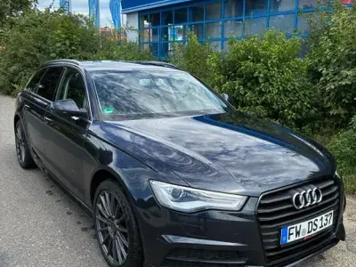 Gebraucht Audi A6 Ambiente 190 PS (139 kW) 2017 Blau Kombi