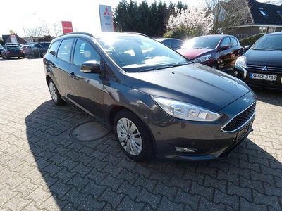 Gebraucht Ford Focus Business Edition 125 PS (91 kW) 2018 Grau Limousine