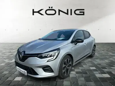 Gebraucht Renault Clio V Evolution 67 PS (49 kW) 2023 Grau Limousine
