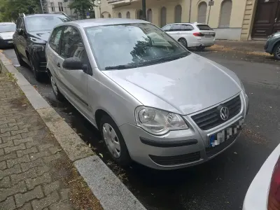 Gebraucht VW Polo 55 PS (40 kW) 2005 Silber Kleinwagen