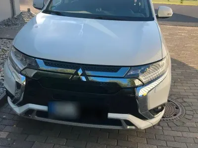 Gebraucht Mitsubishi Outlander P-HEV Top 2020 Weiß SUV
