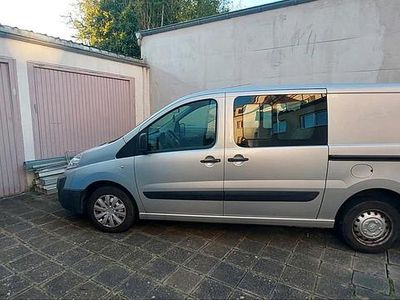 Gebraucht Toyota Proace 128 PS (94 kW) 2014 Silber Van / Kleinbus