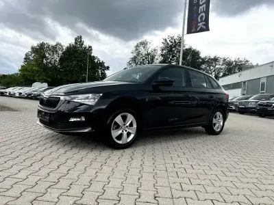 Gebraucht Skoda Scala Ambition 110 PS (80 kW) 2023 Schwarz Kleinwagen