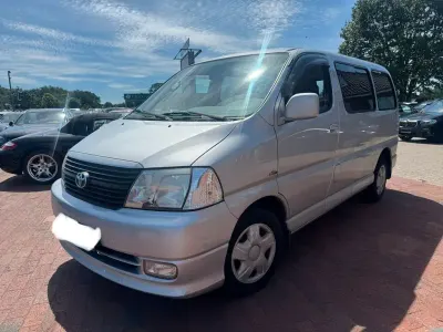 Gebraucht Toyota HiAce 117 PS (86 kW) 2007 Silber Van