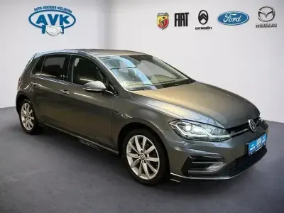 Używany VW Golf VII Highline 150 KM (110 kW) 2018 Szary Hatchback