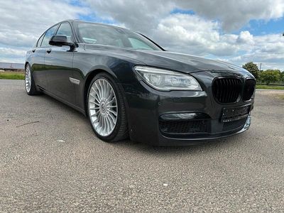 BMW 750