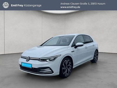 Gebraucht VW Golf VIII Style 150 PS (110 kW) 2023 Weiß Limousine