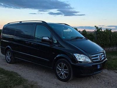 Schwarz Gebraucht 2011 Mercedes Viano Edition Van / Kleinbus | 10.000 € (Guter Preis)
