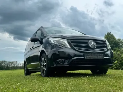 Gebraucht Mercedes Vito 237 PS (174 kW) 2021 Schwarz Van
