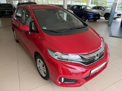 Gebraucht Honda Jazz Trend 102 PS (75 kW) 2018 Rot Kleinwagen