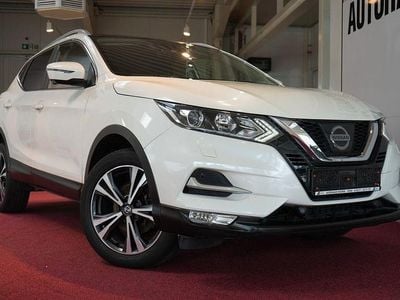 Gebraucht Nissan Qashqai N-Connecta 163 PS (119 kW) 2017 Weiß SUV