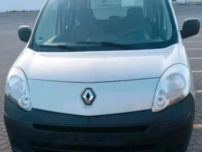 Gebraucht Renault Kangoo 68 PS (50 kW) 2011 Silber Van / Kleinbus