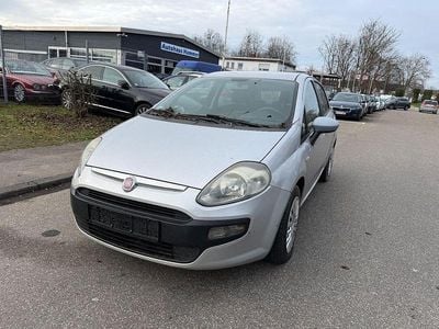 Grau Gebraucht 2010 Fiat Punto Evo Dynamic Kleinwagen | 1.499 € (Fairer Preis)