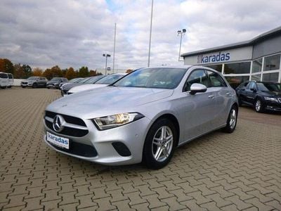 Usata Mercedes A180 136 CV (100 kW) 2019 Argento Berlina