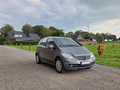 Mercedes A200