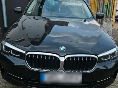 Gebraucht BMW 520 Sport Line 190 PS (139 kW) 2021 Schwarz Limousine
