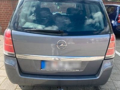 gebraucht Opel Zafira 