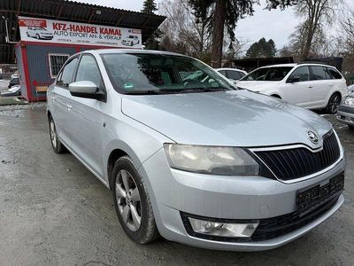 Gebraucht Skoda Rapid Ambition 105 PS (77 kW) 2013 Silber Kleinwagen