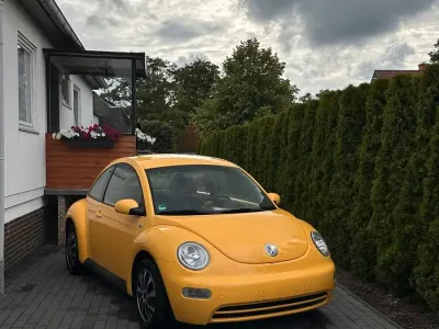 Gebraucht VW New Beetle 105 PS (77 kW) 2001 Gelb Kleinwagen