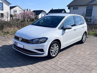 Gebraucht VW Golf Sportsvan Comfortline 116 PS (85 kW) 2020 Weiß Van / Kleinbus