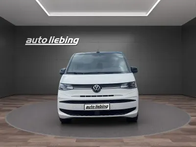 Gebraucht VW Multivan Edition 150 PS (110 kW) 2022 Weiß Van / Kleinbus