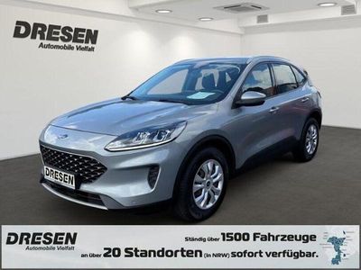 Second-hand Ford Kuga Cool & Connect 120 CP (88 kW) 2022 Argintiu SUV