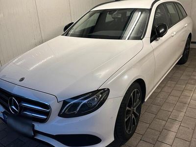 Mercedes E350