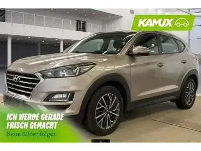 Gebraucht Hyundai Tucson Advantage 177 PS (130 kW) 2020 Gelb / beige SUV
