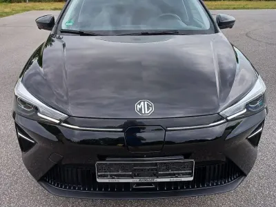 Gebraucht MG MG5 EV Luxury 114 kW (156 PS) 2022 Schwarz Kombi