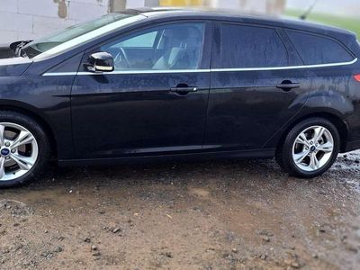 Gebraucht Ford Focus Champions Edition 116 PS (85 kW) 2013 Kombi