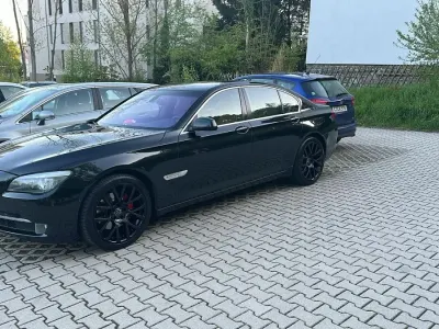 Gebraucht BMW 730 245 PS (180 kW) 2009 Schwarz Limousine