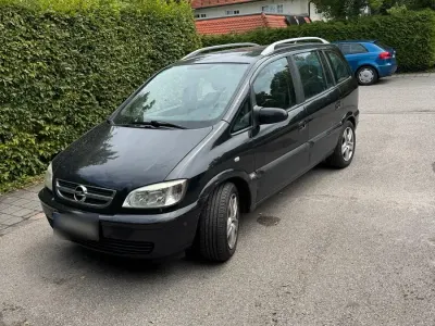 Gebraucht Opel Zafira 125 PS (91 kW) 2004 Schwarz Van / Kleinbus