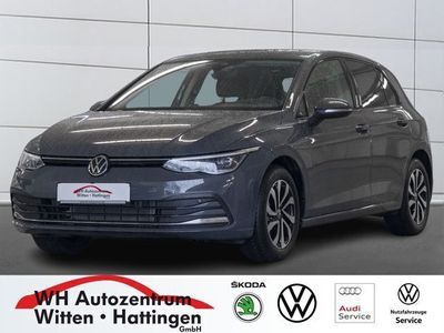 gebraucht VW Golf VIII 1.5 TSI Active STANDHZG NAVI LED GJ-REIFEN