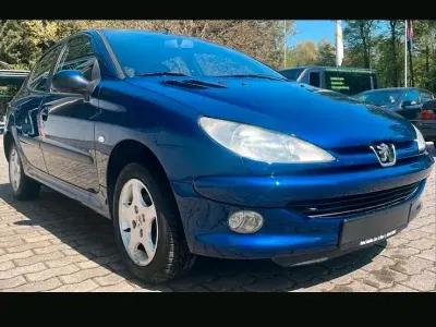 Gebraucht Peugeot 206 75 PS (55 kW) 2003 Blau Kleinwagen