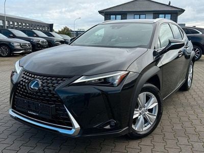 Lexus UX 250h