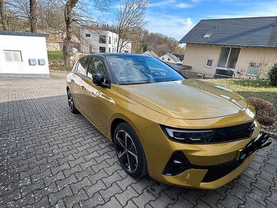 Gebraucht Opel Astra Edition 131 PS (96 kW) 2025 Gold Limousine
