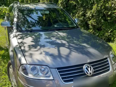 Gebraucht VW Passat 131 PS (96 kW) 2003 Grau Kombi