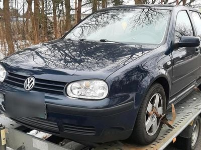 Gebraucht VW Golf IV 75 PS (55 kW) 2001 Blau Kleinwagen