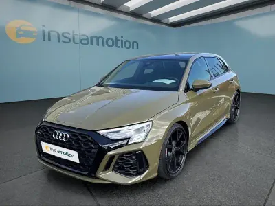 Gebraucht Audi RS3 Sportback 400 PS (294 kW) 2023 Grün Kleinwagen