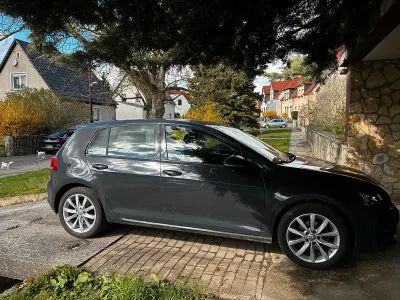 Gebraucht VW Golf VII Comfortline 125 PS (91 kW) 2016 Grau Limousine