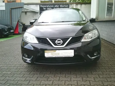 Gebraucht Nissan Pulsar N-Connecta 116 PS (85 kW) 2017 Schwarz Kleinwagen