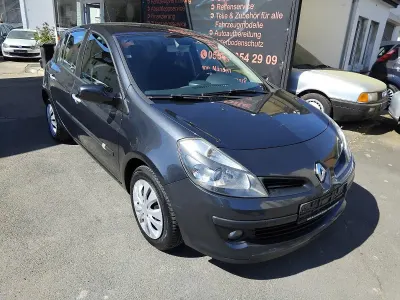 Brugt Renault Clio II 88 HK (64 kW) 2006 Grå Hatchback
