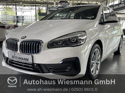 BMW 225