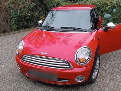 Gebraucht Mini ONE 75 PS (55 kW) 2009 Rot Kleinwagen