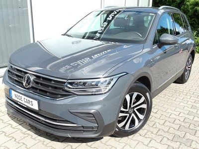 Grau Gebraucht 2023 VW Tiguan Active SUV | 29.990 € (Fairer Preis)