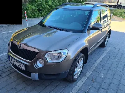 Brugt Skoda Yeti 105 HK (77 kW) 2010 Beige SUV